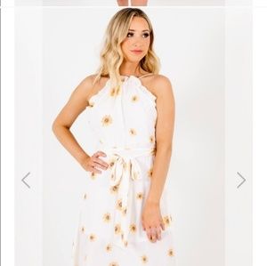 🌻 Sunflower Dress Sz S BNWT